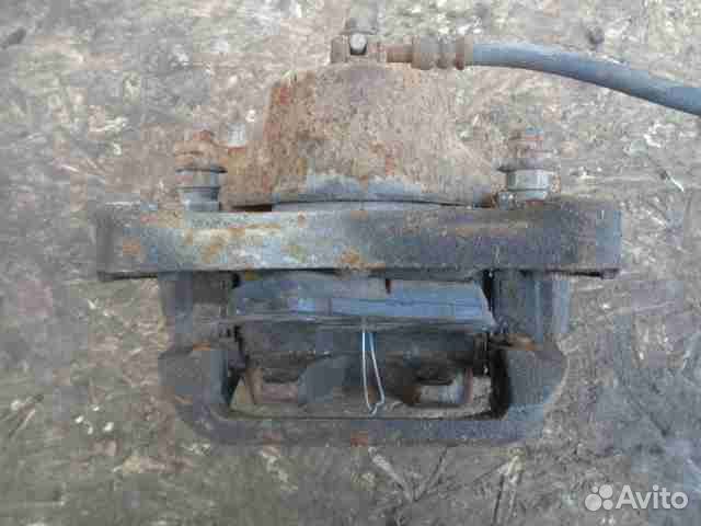 Суппорт передний правый Nissan Murano Z51