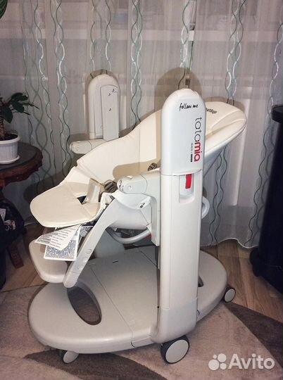 Стульчик для кормления Peg-Perego Tatamia FollowMe