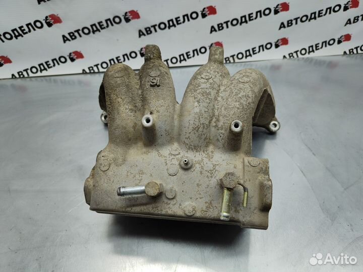 Впускной коллектор Toyota Corolla E100 1994 г.в