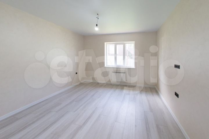 Дом 177 м² на участке 8,5 сот.