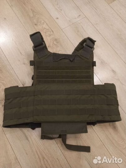 Плитник бронежилет Wartech