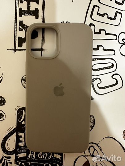 Чехлы на iPhone 12 Pro Max