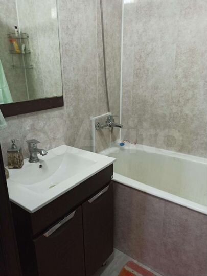 2-к. квартира, 47 м², 2/5 эт.