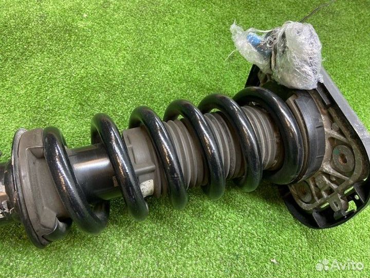 Амортизатор подвески задний правый Bmw X5 G05 4.4