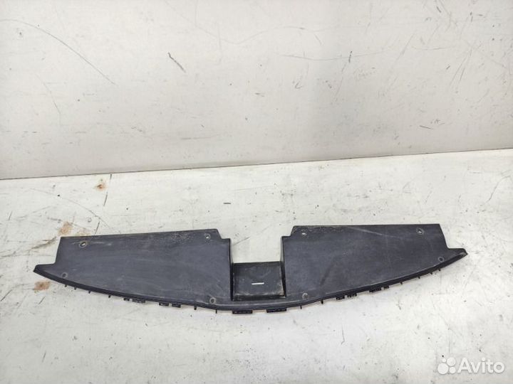 Накладка замка капота Kia Rio 4 2017