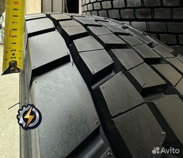 Грузовая шина Double Coin 315/70/22.5 RLB468 PR18 ведущая ось;