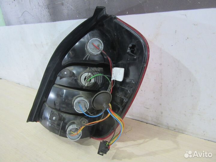 Фонарь задний левый VAZ LADA Kalina 2