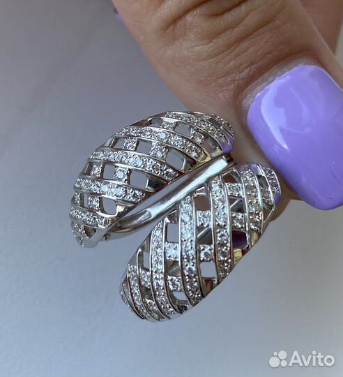 Серьги золотые с бриллиантами белое золото