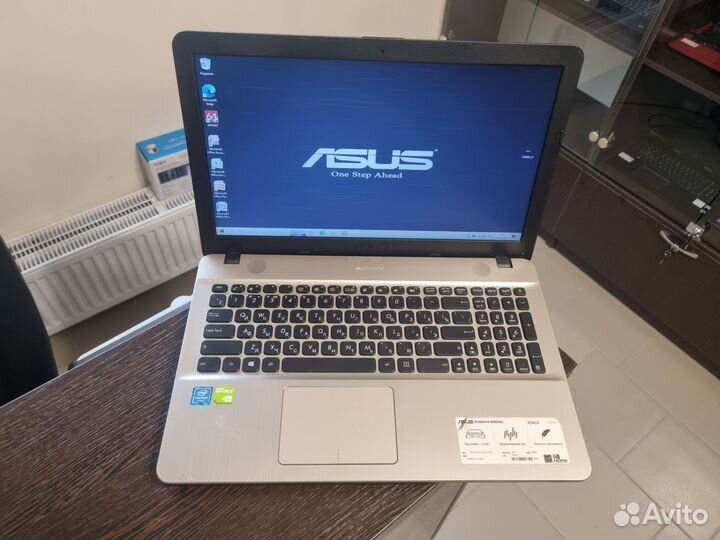 Asus VivoBook X541SC (Intel N3710 / Geforce 810M)