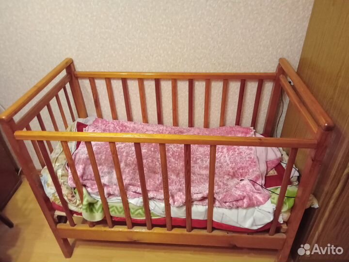 Детская кроватка деревянная б/у