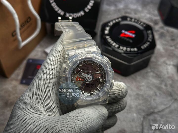 Сasio G-shock GA 110 Полупрозрачные белые