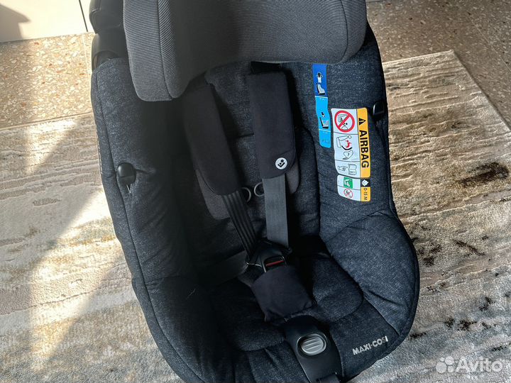 Автокресло maxi - cosi axiss Fix