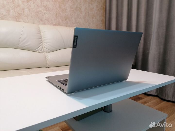 Тонкий мощный ультрабук Lenovo на Ryzen 3 в идеале