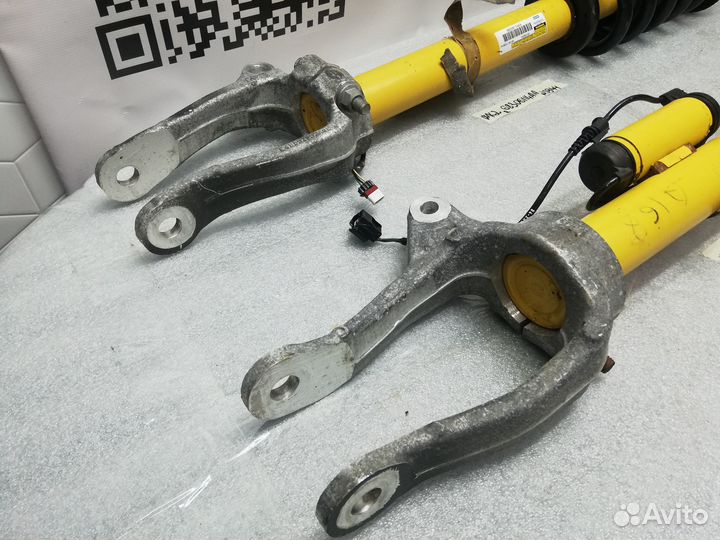 Амортизатор передний Jeep Grand Cherokee WK2 2016+