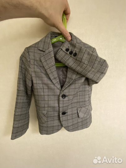 Пиджак на мальчика 104