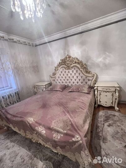Продам спальный гарнитур
