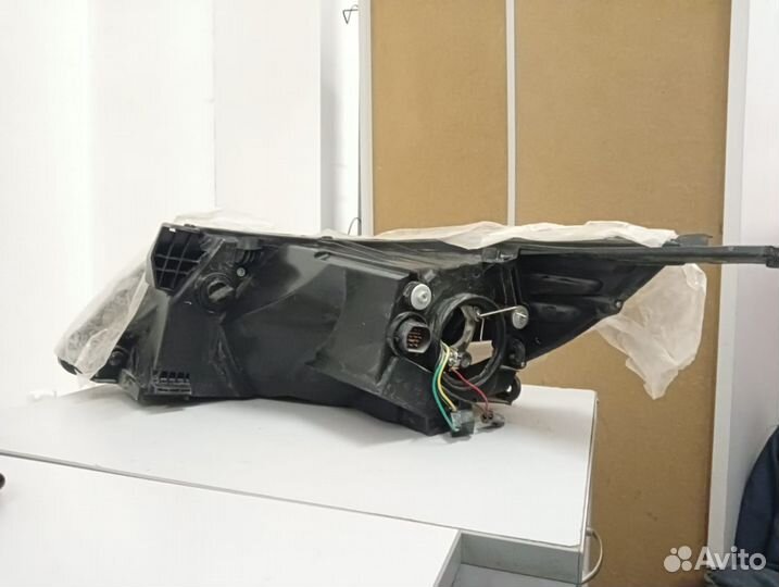 Фара правая KIA RIO (2011) 1231103rmldem