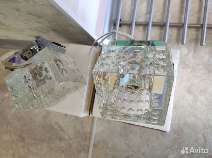 Светильник потолочный встраиваемый