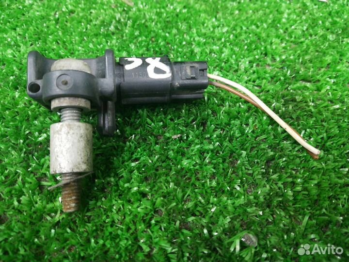 Датчик удара Ford Kuga 1 8V4114B006AA