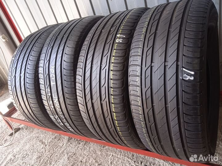 Bridgestone Turanza T001 225/45 R17