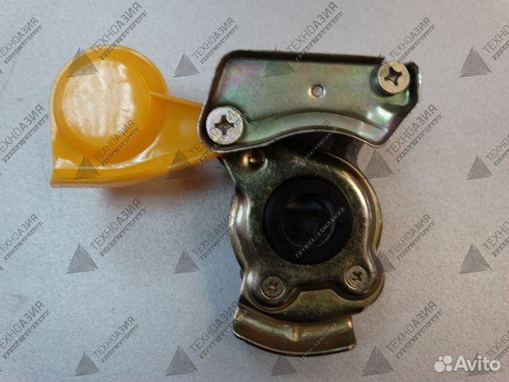 Быстросъем воздушного шланга (полуприцеп)