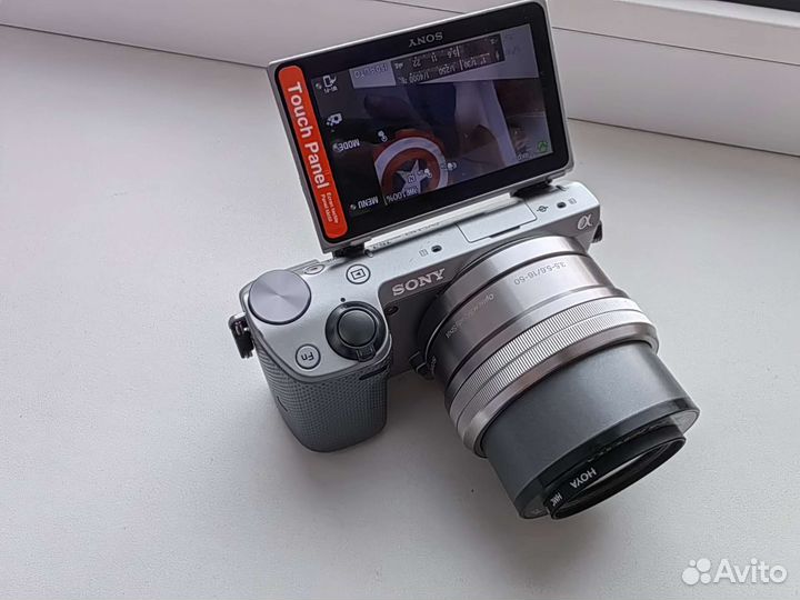 Sony Alpha 5000 с объективом selp 1650