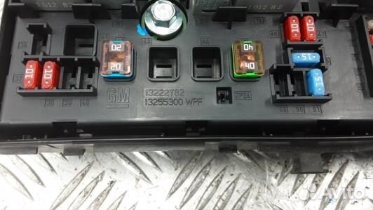 Блок предохранителей chevrolet cruze J300 (BAD07M1