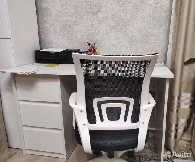 Компьютерный стол Айден