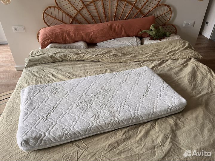 Матрас детский 120 60 с наматрасником б/у