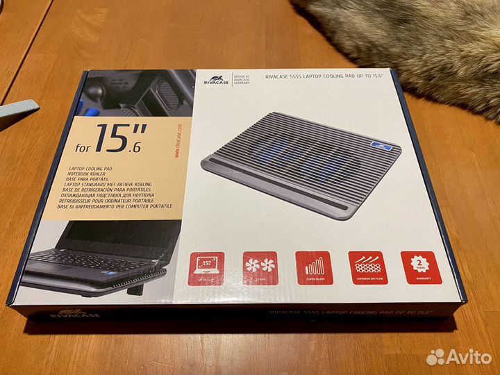 Охлаждающая подставка для ноутбука 15.6”