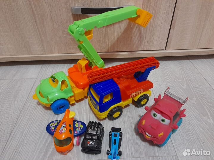 Машинки из мультиков. Разные