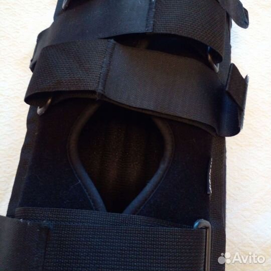 Коленный ортез