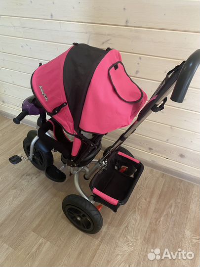 Детский велосипед с ручкой