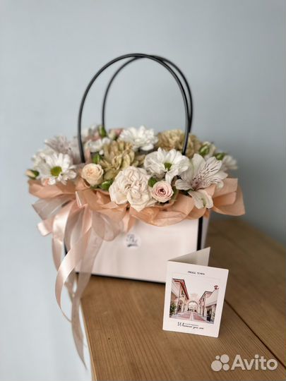 Композиция из цветов