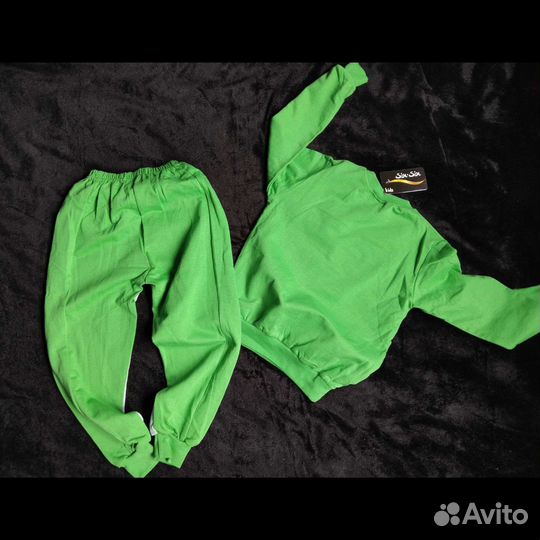 Костюм двойка, рост 110, новый