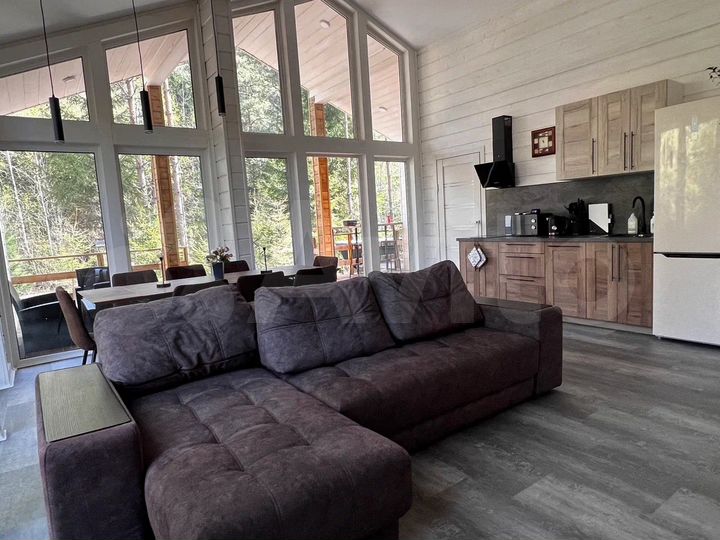 Дом 100 м² на участке 12 сот.