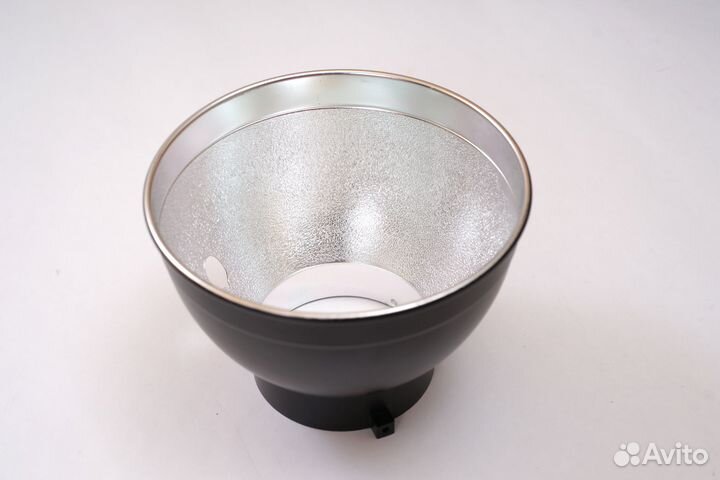 Крепления студийной вспышки, рассеиватель