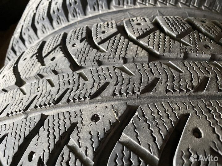 Bridgestone Ice Cruiser 7000 205/55 R16 91T
