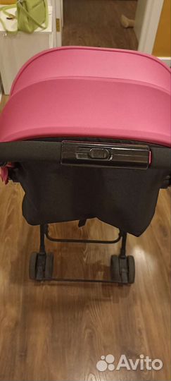 Прогулочная коляска chicco