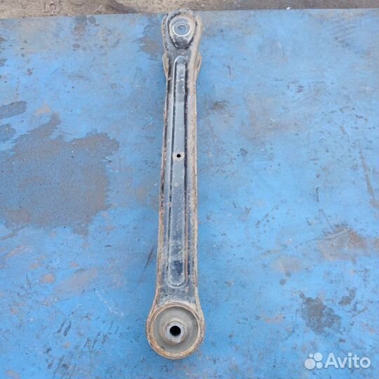 Рычаг передний правый Suzuki Grand Vitara