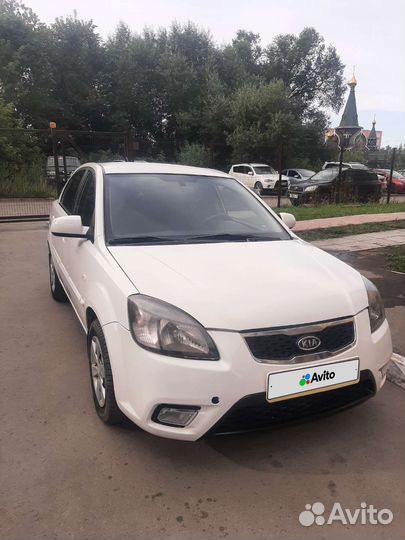 Kia Rio 1.4 AT, 2010, 140 000 км