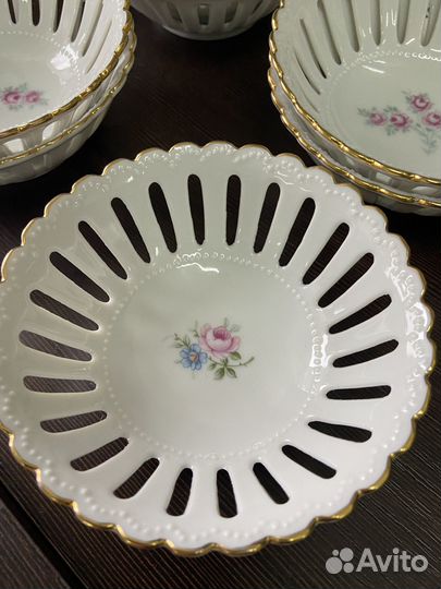 Розетки прорезной фарфор