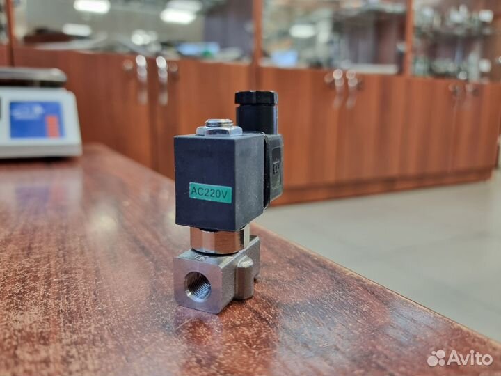 Клапан нормально закрытый нержавеющая сталь 220V