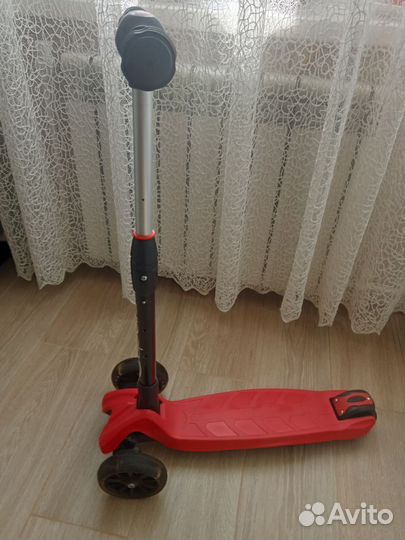 Самокат Capella