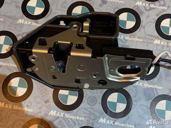 Замок с доводчиком передней левой двери Bmw F02 01