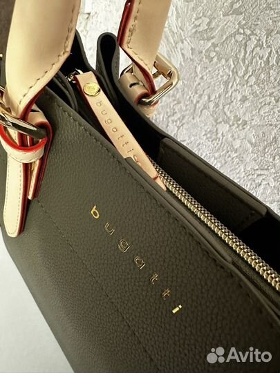 Сумка bugatti женская