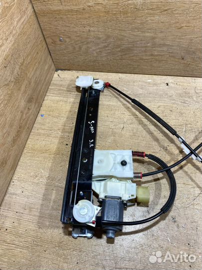 Стеклоподъемник задний правый Ford Galaxy 2 C29