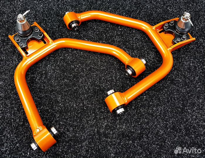 Передние рычаги nissan 350Z, infiniti G35 coupe (V