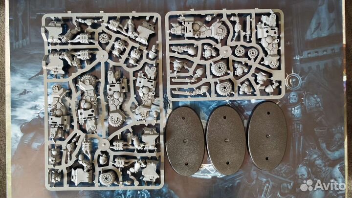 Warhammer 40,000 Space Marines Outriders 3шт