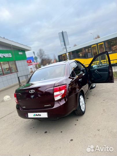 LADA Granta 1.6 МТ, 2013, 99 569 км